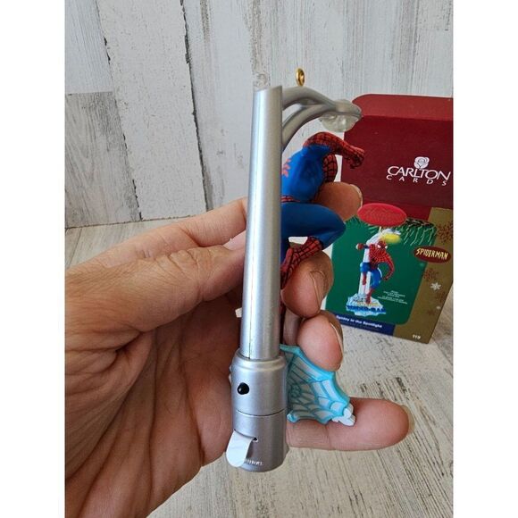 Carlton Spider-Man Spidey spotlight ornament 119 Xmas new - Picture 5 of 8